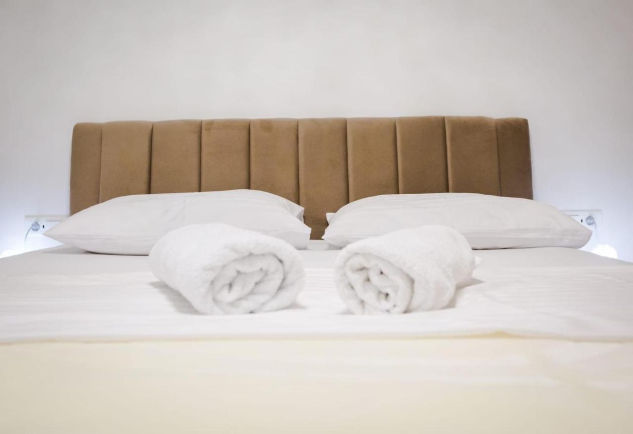Lions Luxury Rooms Сплит Экстерьер фото